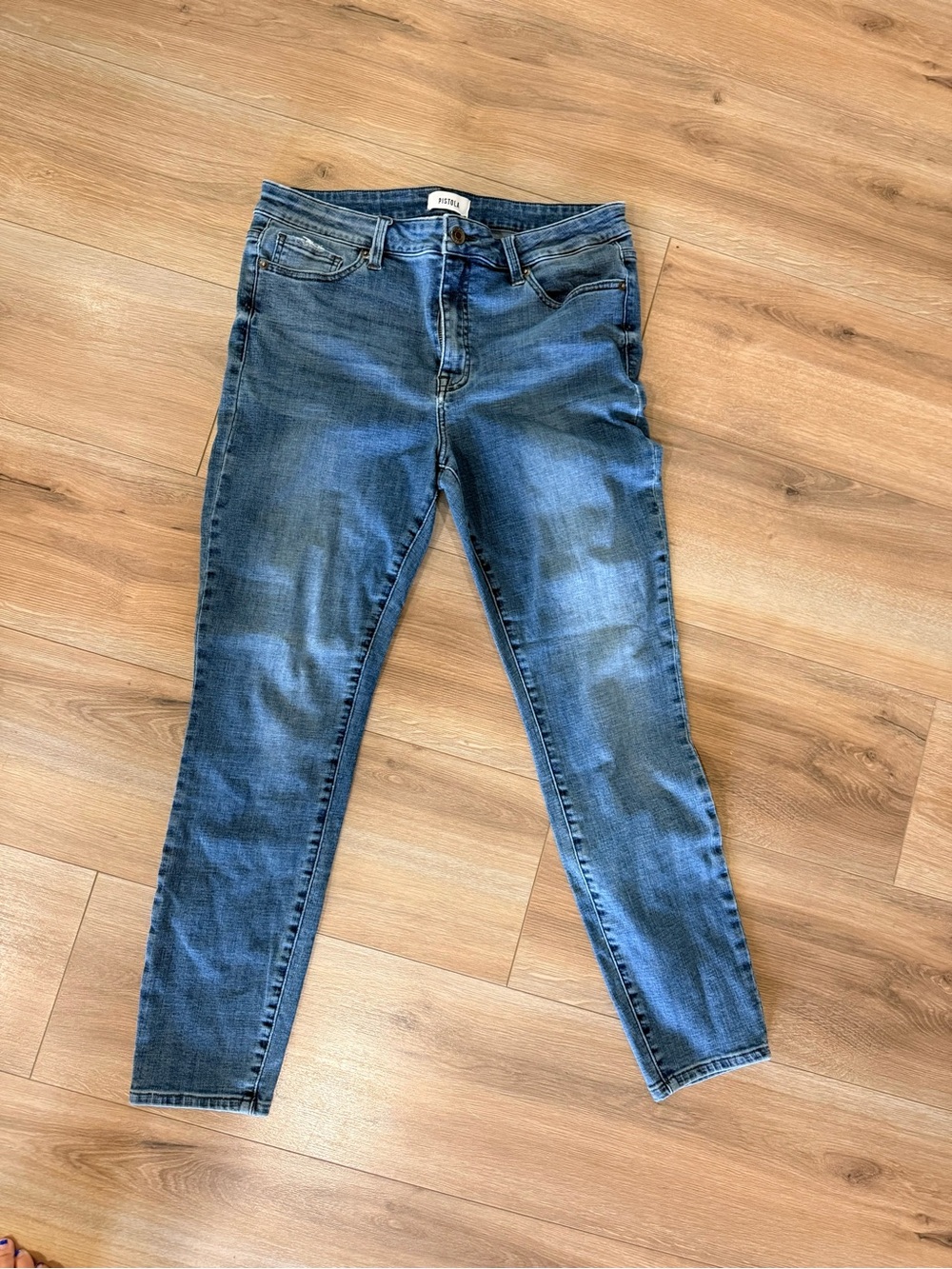 Pistola Women’s Size 31 Blue Denim Jeans Medium Wash Straight Leg